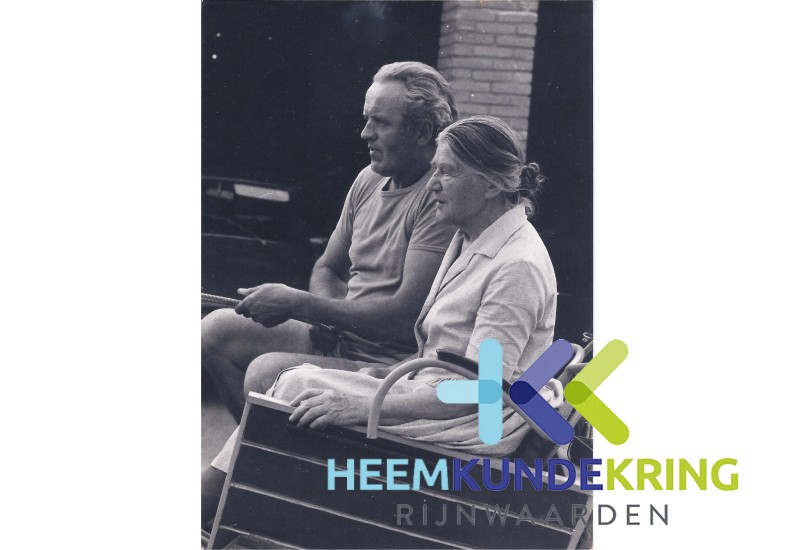 Helene Derksen -Bernstein en Dukkerhof F00000843